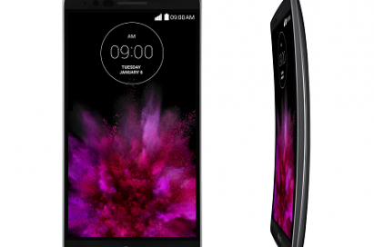 A front view of LG's G Flex2 smartphone on the left side and a side view of GFlex2 on the right side facing to the left