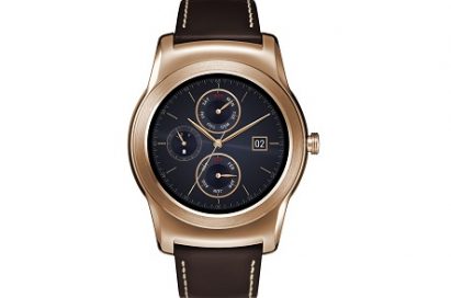 Front view of LG Watch Urbanes in gold color