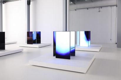 A side view of three installations found inside Tokujin Yoshioka’s art exhibition, equipped with LG’s OLED displays to showcase vivid colors and artwork to visitors