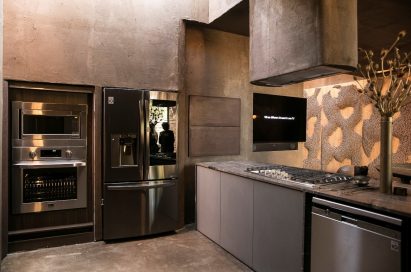 An inside view of LG’s Planet Home at CASACOR SÃO PAULO 2019, there are a complete set of LG’s top-tier cooking appliances.